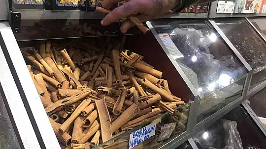 Akdeniz'deki yangınlar bitki çaylarının fiyatını artırdı