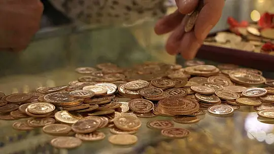 Altınla beraber sahtesi de arttı, kuyumcular başkanı uyardı