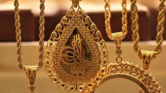 Altınla beraber sahtesi de arttı, kuyumcular başkanı uyardı