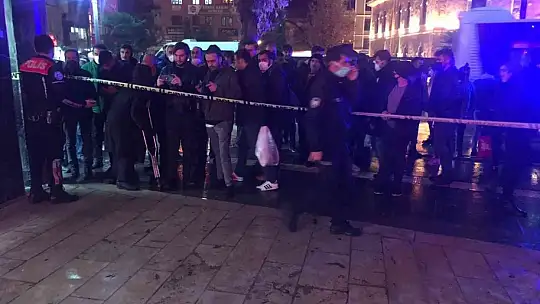 Cami tuvaletinde şüpheli ölüm