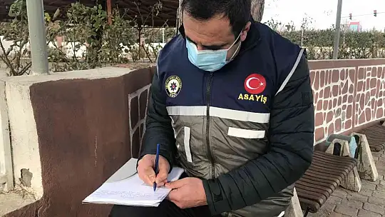 Çocuk parkında pitbull gezdiriyordu, cezayı duyunca kendi elleri ile teslim etti