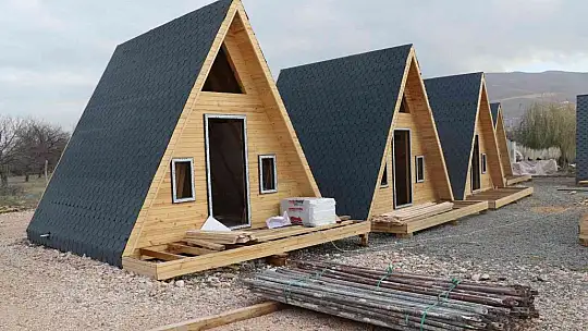 İş adamı Koyuncu'dan memleketi Elazığ'a Bungalov ev yatırımı