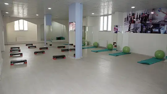 Elazığ Belediyesi Spor ve Yaşam Merkezlerine vatandaşlardan yoğun ilgi