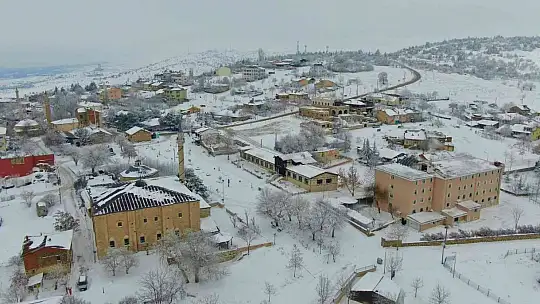 Elazığ beyaza büründü, medeniyetler beşiği Harput'ta kartpostallık görüntüler oluştu