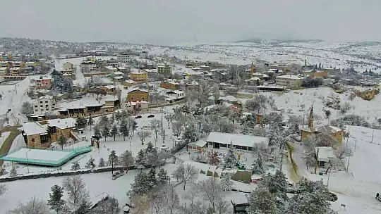 Elazığ beyaza büründü, medeniyetler beşiği Harput'ta kartpostallık görüntüler oluştu
