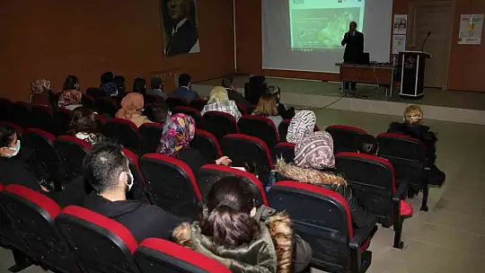 Elazığ'da 'finansal okuryazarlık ve kadının ekonomik güçlenmesi' eğitimi
