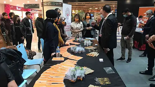 Elazığ'da 'Kadına Şiddete Hayır' stantları kuruldu