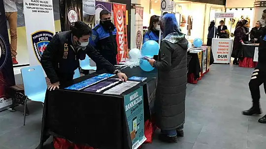 Elazığ'da 'Kadına Şiddete Hayır' stantları kuruldu