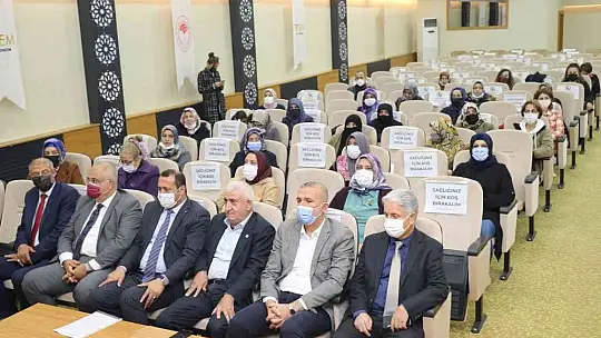 Elazığ'da 103 kadın üretici sertifikalarını aldı