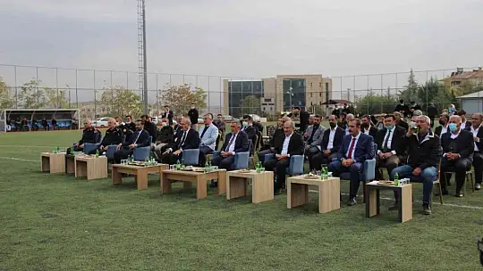 Elazığ'da 107 kulübe spor malzemesi yardımı