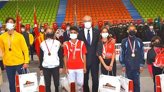 Elazığ'da 29 Ekim Cumhuriyet Koşusu yapıldı