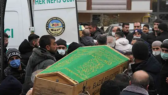 Elazığ'da ağabey ve kardeş 2 saat arayla hayatını kaybetti