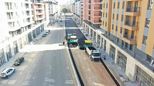 Elazığ'da Ali Rıza Septioğlu Bulvarı'ndaki yol çalışmaları tamamlandı