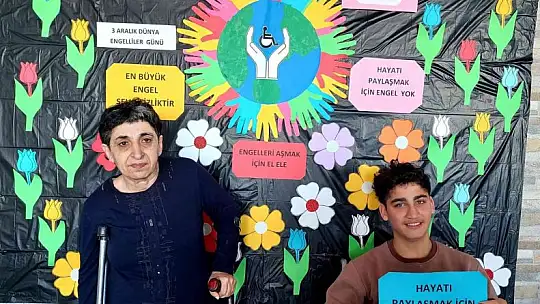 Elazığ'da engelliler dolasıya eğlendi