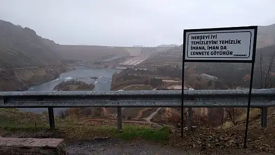 Elazığ'da hadis ve özlü sözler ile temizlik uyarısı