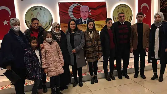 Elazığ'da şehidin adını taşıyan okulda, şehit için köşe yapıldı