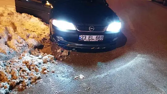 Elazığ'da trafik kazası: 2 yaralı
