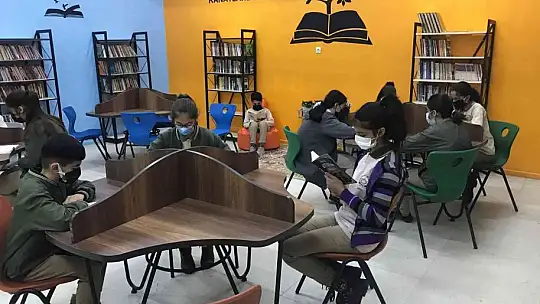 Elazığ'da yapımı tamamlanan kütüphanenin açılışı yapıldı