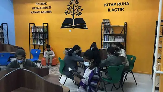 Elazığ'da yapımı tamamlanan kütüphanenin açılışı yapıldı