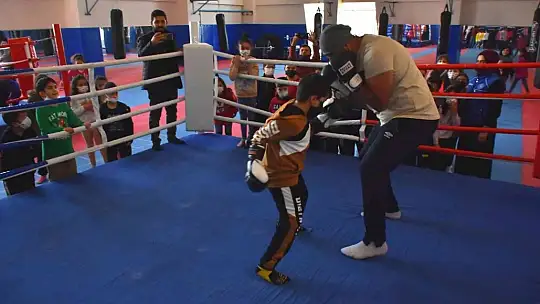 Elazığ GSİM'den Gelin Çocuklar Projesi