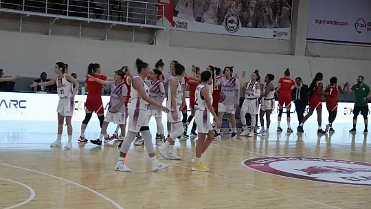 Elazığ İl Özel İdare Başantrenörü Acer: 'Zor günler geçiriyoruz ama pes etmeyeceğiz'