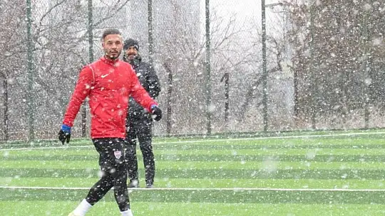 Elazığ kulüplerine kar engeli