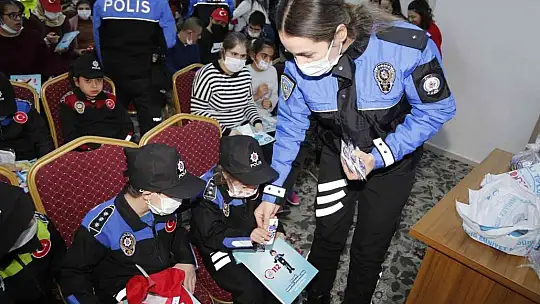 Elazığ polisi özel ve engelli çocuklarla bir araya geldi