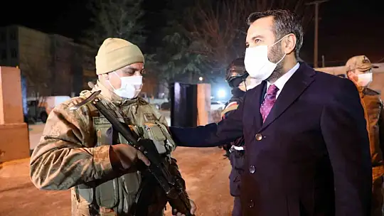 Elazığ protokolü yeni yıla güvenlik güçleriyle girdi