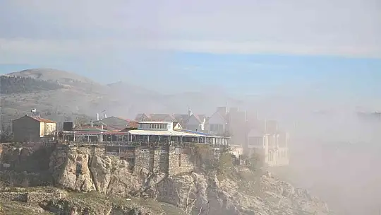 Elazığ sis denizinde kayboldu, eşsiz görüntüler oluştu