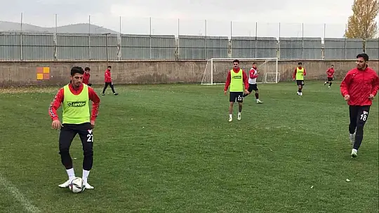 Elazığspor, Belediye Kütahyaspor maçı hazırlıklarına devam etti
