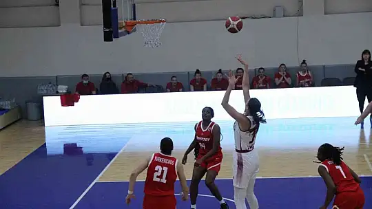 Eurocup Women: Elazığ İl Özel İdare: 66 - BC Promotey: 78
