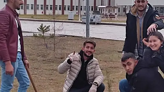 Fırat Üniversitesi İletişim Fakültesinden 'Baharlar Bizimle Gelir' projesi