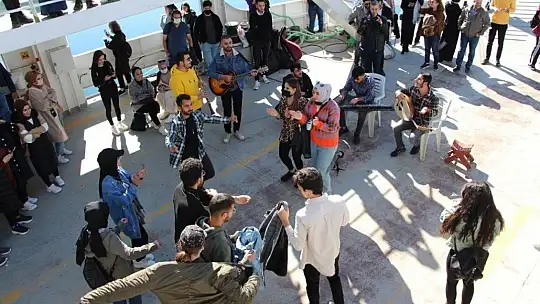 Fırat Üniversitesi'nde gezi etkinlikleri başladı
