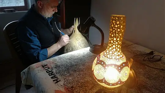 Gezide gördü, hobisini mesleği haline getirdi