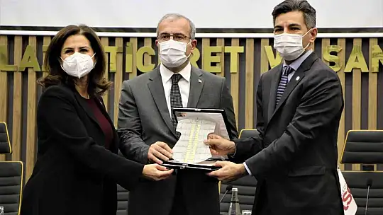 Hazır giyimde ihracat 17.4 milyar dolardan 20 milyar dolara çıktı