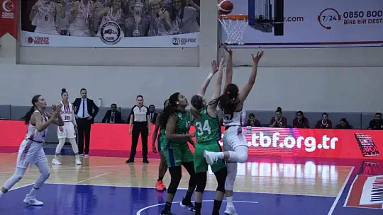 Kadınlar Basketbol Süper Ligi: Elazığ İl Özel İdare: 83 - UY İzmit Belediyespor: 90