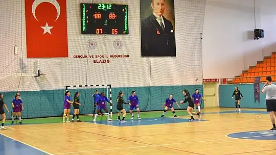 Kadınlar Hentbol 1. Ligi: Elazığ SYSK: 20 - Mersin Büyükşehir Belediyespor: 22