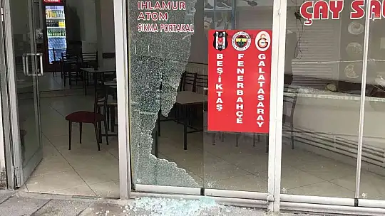 Şehrin göbeğinde silahlı çatışma: 2 yaralı
