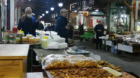 Tarihi kapalı çarşıda ahilik geleneği sürdürülüyor