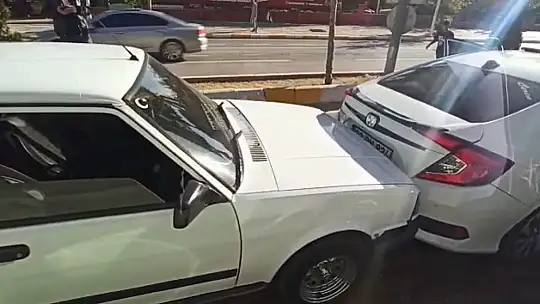 Elazığ Zübeyde Hanım Caddesi'nde trafik kazası