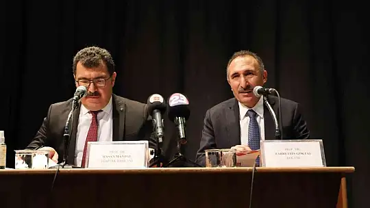 TÜBİTAK Başkanı Mandal, akademisyen ve öğrenciler ile bir araya geldi