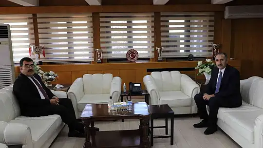 TUBİTAK Başkanı Mandal, Rektör Göktaş ile bir araya geldi