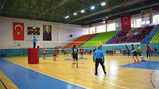 TVF 2. Lig: Elazığ Aksaray Gençlik: 3 - Erzincan Yurdum Gençlik: 0