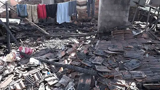 Yangında can derdine düşen Afrikalı öğrencinin pasaportu çalındı