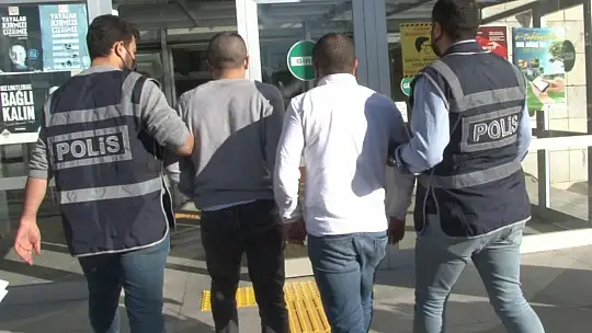 Yanlışlıkla arkadaşını öldüren zanlı ve 2 garson adliyeye sevk edildi