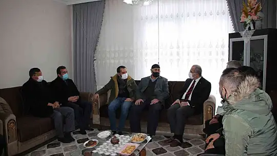 Yeni evlerine kavuşan depremzede: 'Konutlar, gerçekten muazzam. Devletimize ne kadar teşekkür etsek azdır'