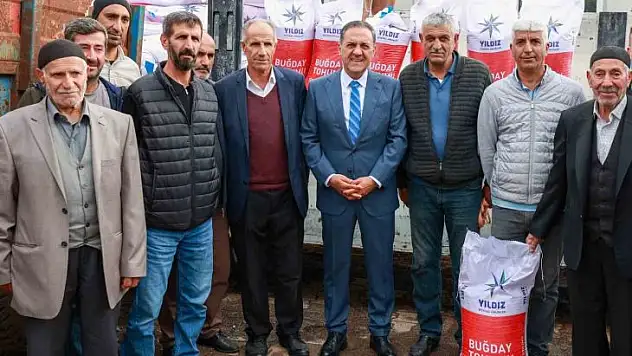 Bingöl'de 400 çiftçiye hibeli buğday tohumu dağıtıldı