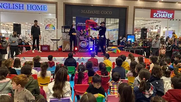 Ceylan Karavil Park AVM'de eğlence zamanı