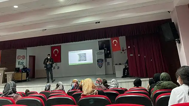 Elazığ'da 'En İyi Narkotik Polisi Anne' Projesi