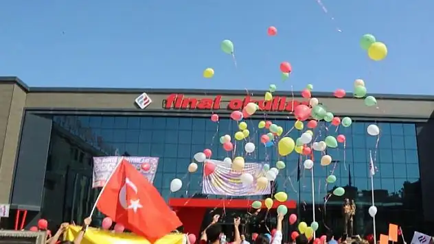 Final Okulları öğrencileri çocuk bayramını hafta boyunca kutladı